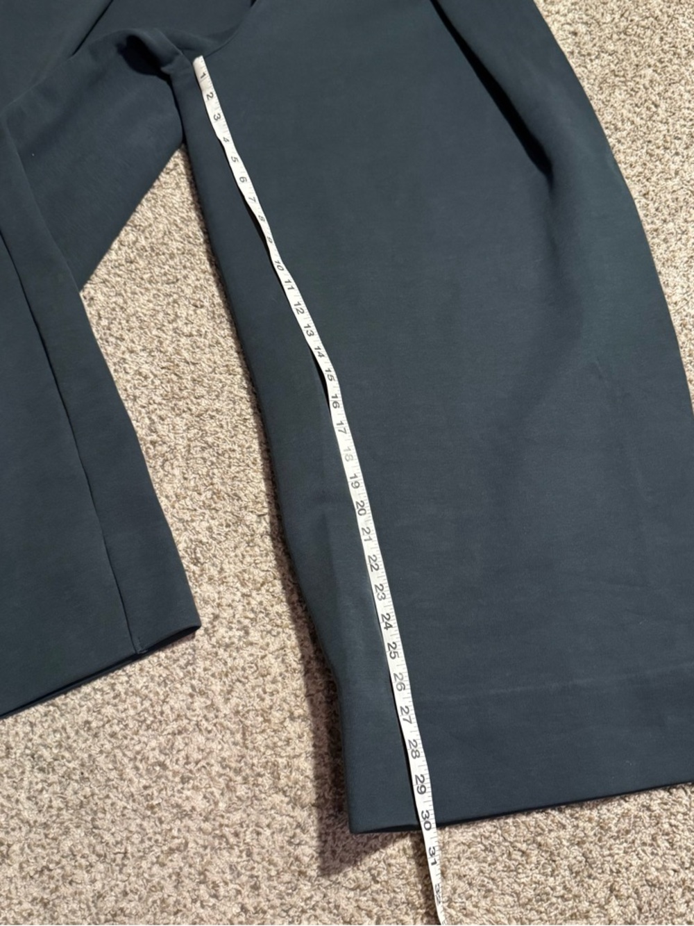 NWT Nike Women's Sportswear Tech Fleece High-Waisted Pleated Pants - L - Picture 11 of 12